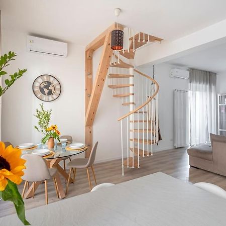 Cozy Appartament 1 Min From New Mm4 Argonne Milán Exterior foto